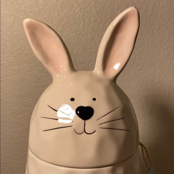 Whimsical Cupboard Bunny 🐰 Canister/Cookie Jar - Picture 7 of 8